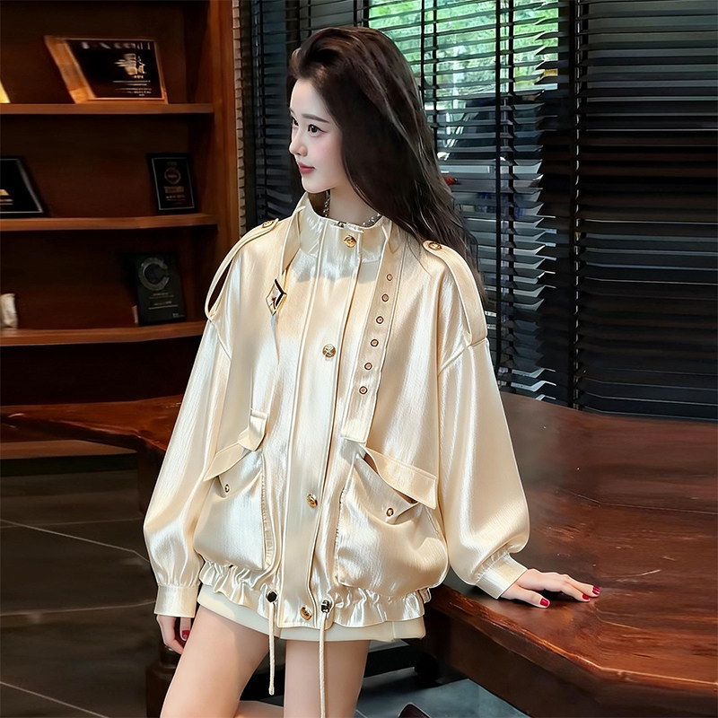 American-Style Stand-Collar Jacket for Women, 2026 Spring New Model, Petite Size, High-End Niche Short Style, Unique and Beautiful Top
