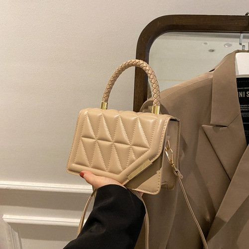 Simple small bag for women  spring new trendy fashion portable shoulder crossbody bag simple casual small square bag