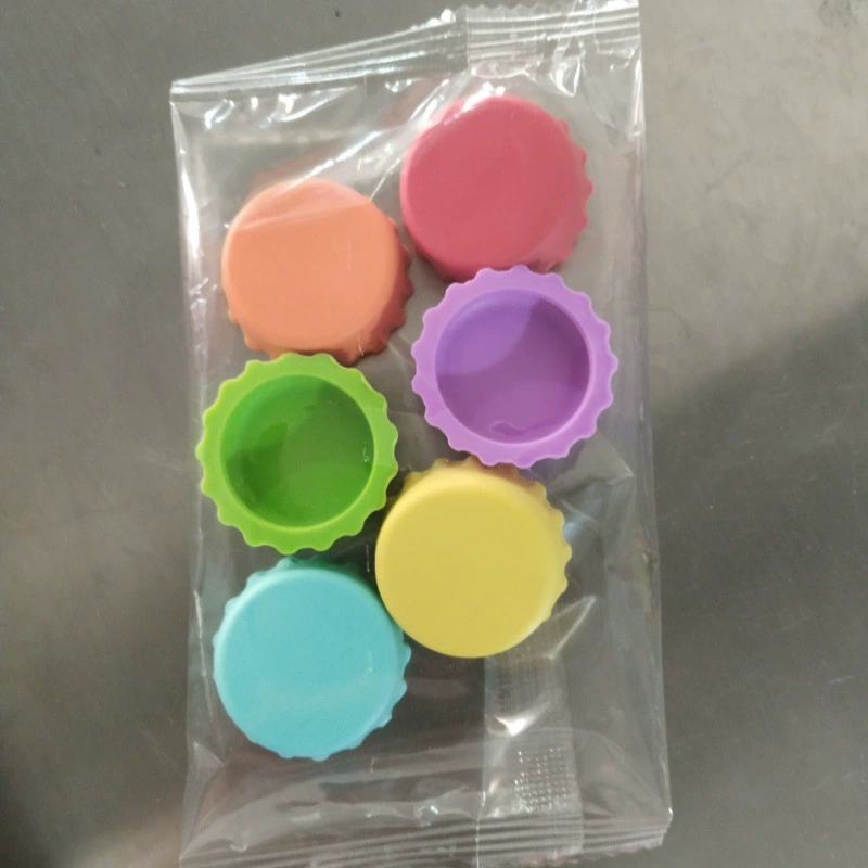 Silicone Bottle Stopper, Food-Grade Round Cap, Wine & Beer Sealer, BPA-free (3.6×2.6×3 cm)