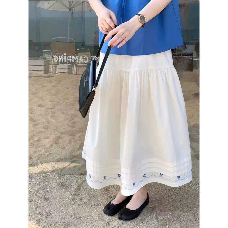 Ivory Rice Blue Floral Embroidery Pleated Large Hem Skirt for Women, New Summer Fashion Elastic Waist Umbrella Skirt, Mid-Length Half Skirt Ivory Rice Blue Floral Embroidery Pleated Large Hem Skirt for Women, New Summer Fashion Elastic Waist Umbrella Skirt, Mid-Length Half Skirt