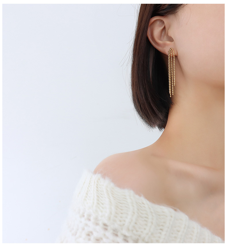 Autumn And Winter New Ins Retro Style Exaggerated Steel Ball Tassel Earrings display picture 3