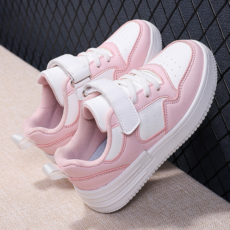 Zapatos blancos para niños 2023 otoño nuevos zapatos deportivos blancos campus niña zapatos blancos fuerza aérea zapatos al por mayor