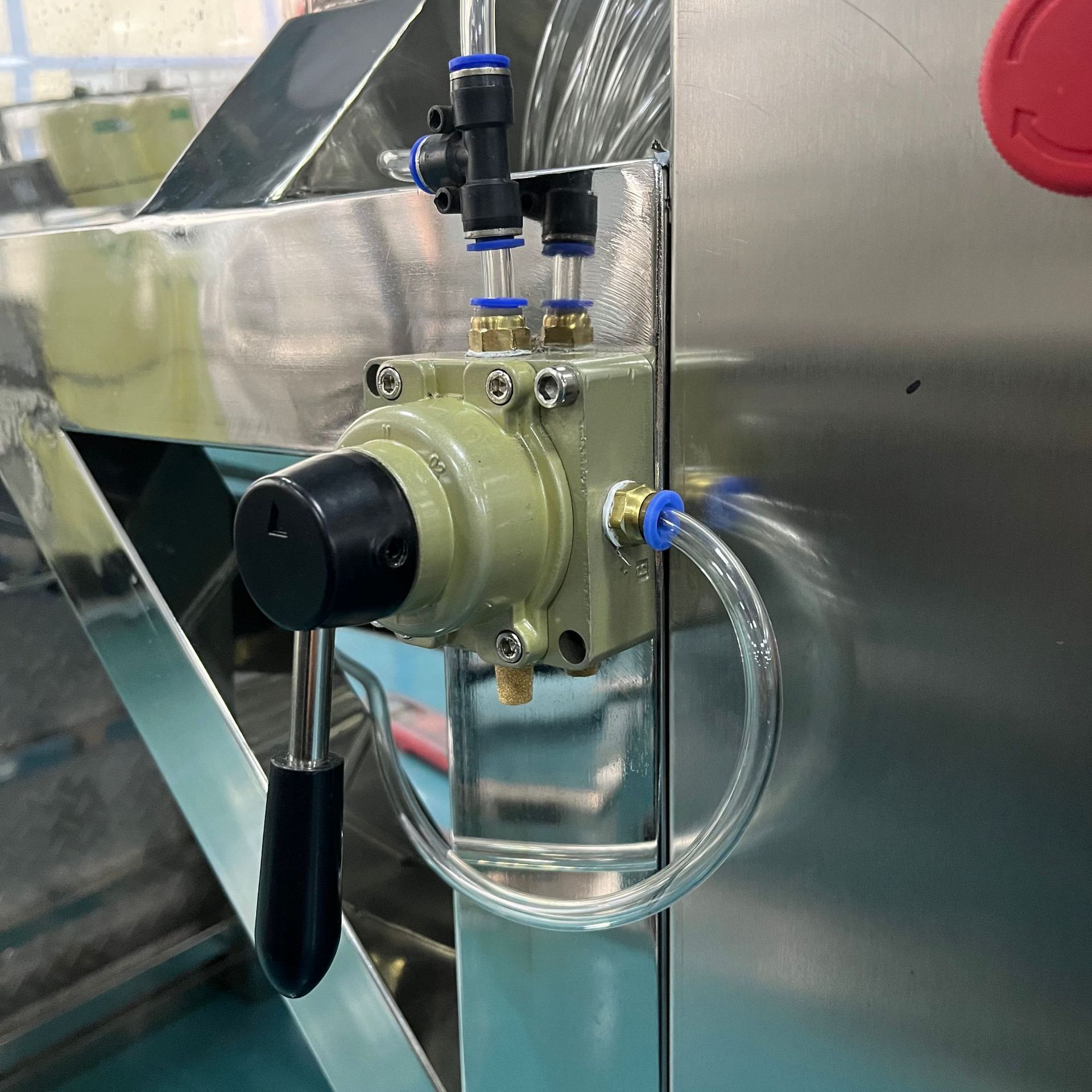 Զ���е����ַ����ϻ���ʽ���ϻ�ϴ�·������豸����