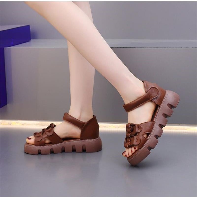 Moda de verano nuevo velcro sandalias de mujer zapatos de playa casuales antideslizantes zapatos de muffin cómodos zapatos romanos