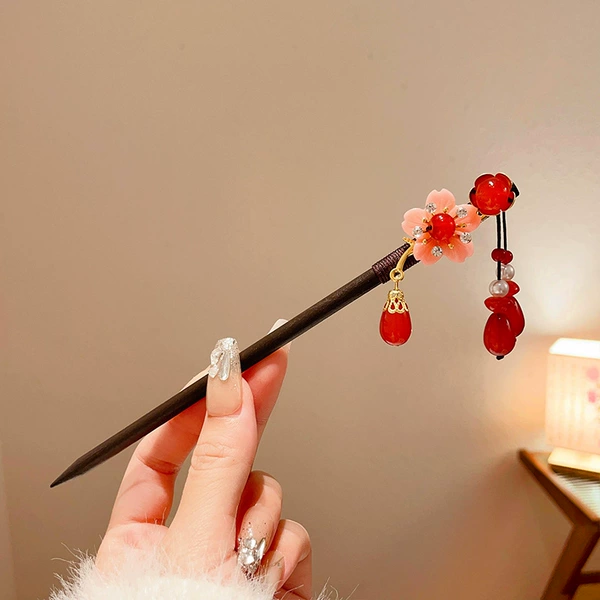 Fuchsia red pendant flower-shaped, Chinese hairpin