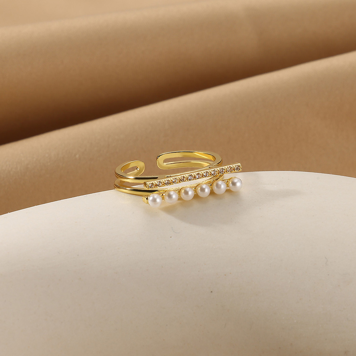 French Retro French Style Light Stacking Cut-off Inlaid Zircon Pearl Heavy Craft Shiny Multi-layer Index Finger Ring For Women_voghion.com
