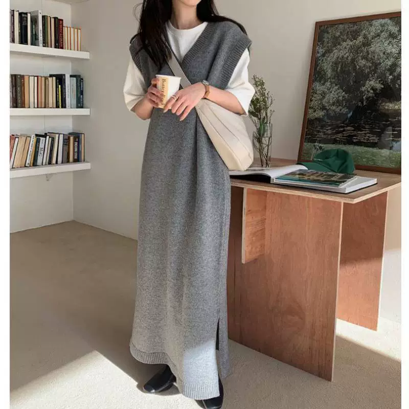 Длинное вязаное платье свободного кроя в корейском стиле, однотонное, с воротником, с боковыми разрезами, из шерсти, осень 2025