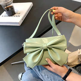 创意包包女2021夏季新款蝴蝶结单肩斜挎信封包时尚简约软皮女包