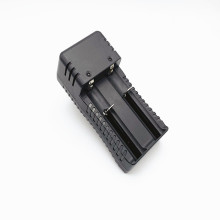 美欧英澳规双节18650锂电池充电器 14500双座充 强光手电筒专用