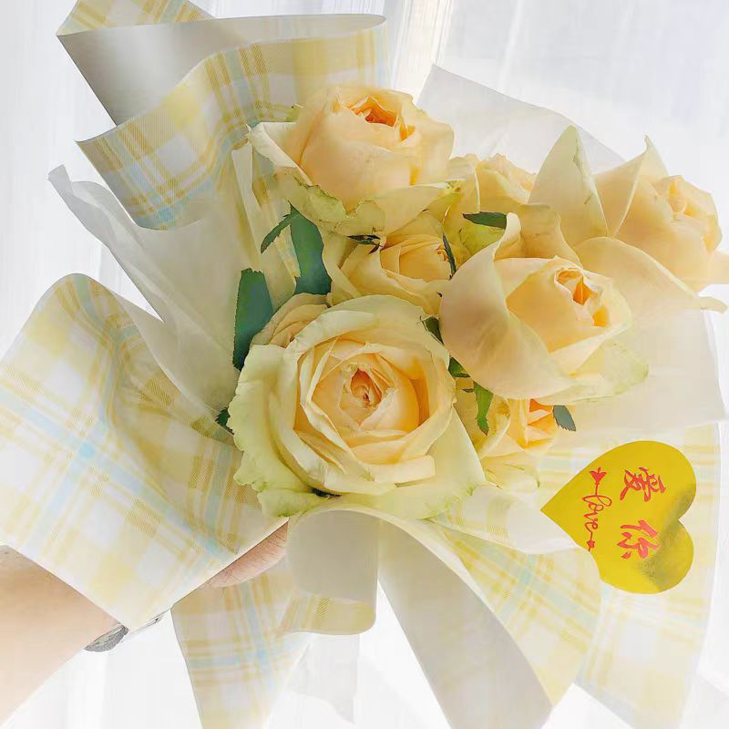 Huaxi estriado de dos colores engrosado papel de embalaje de flores de verano fresco ramo de flores rosas material de papel de embalaje