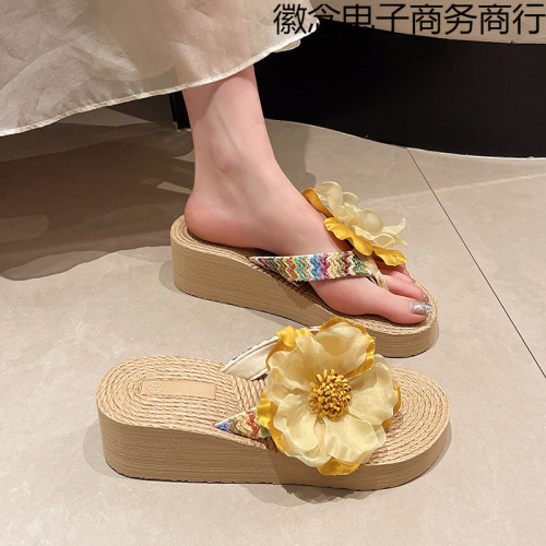 Floral Summer Slippers Fashion Xishuangbanna Thick Sole Dai Traditional Huarong Sandals Anti-slip Vacation Ethnic Clothing