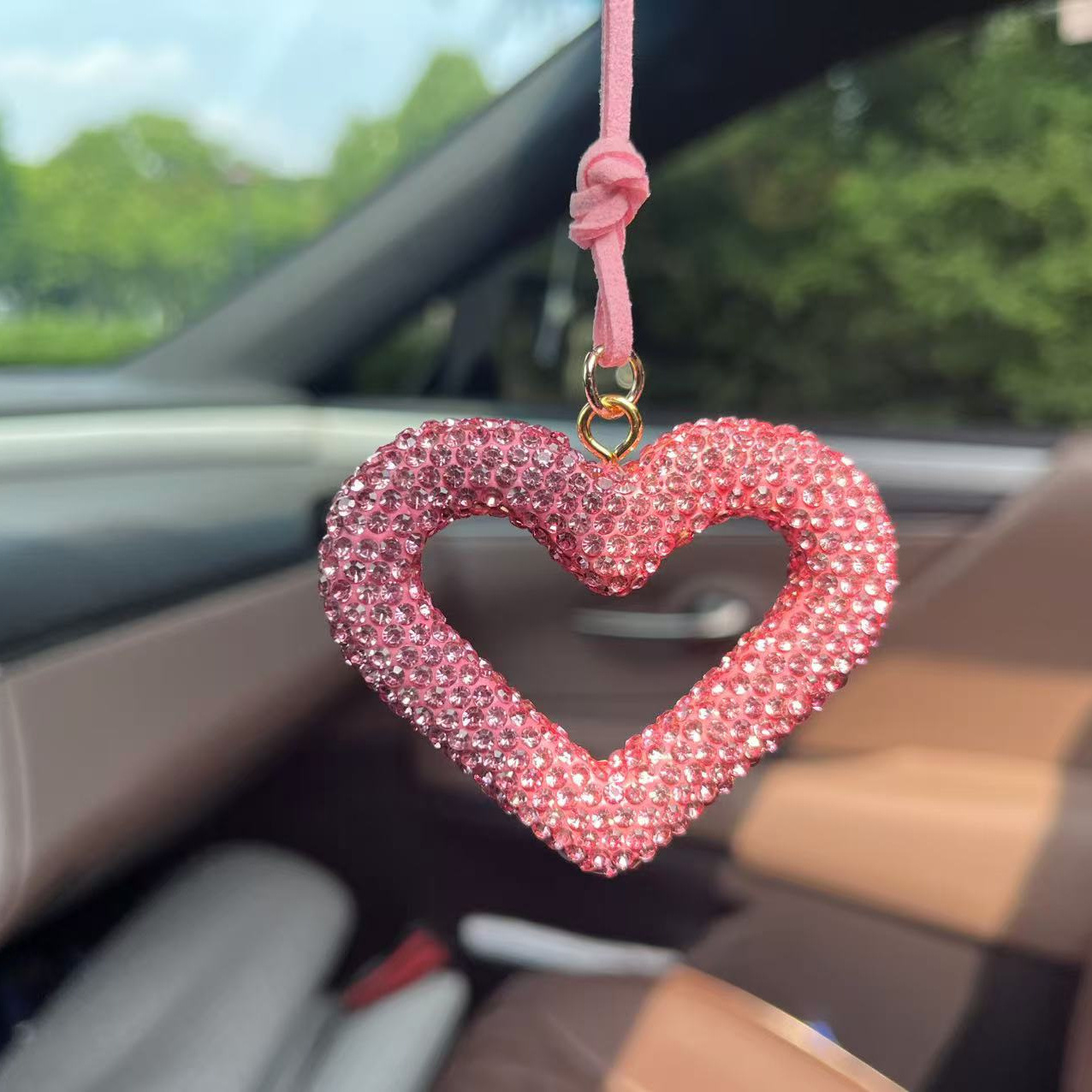 Cross-Border Amazon Clay Diamond Love Car Pendant Rearview Mirror Full Diamond Car Pendant Car Keychain