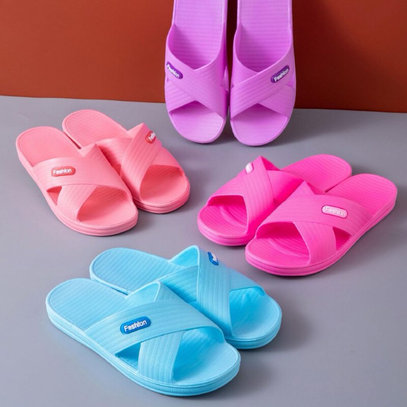 Nostalgic Summer Classic Women's Cross Slippers for Home Massage, Non-Slip and Comfortable Indoor and Outdoor Wear Home Slippers for Women Nostalgic Summer Classic Women's Cross Slippers for Home Massage, Non-Slip and Comfortable Indoor and Outdoor Wear Home Slippers for Women