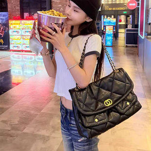 Quality capacious underarm bag with diamond pattern, Chanel style, chain bag, genuine leather