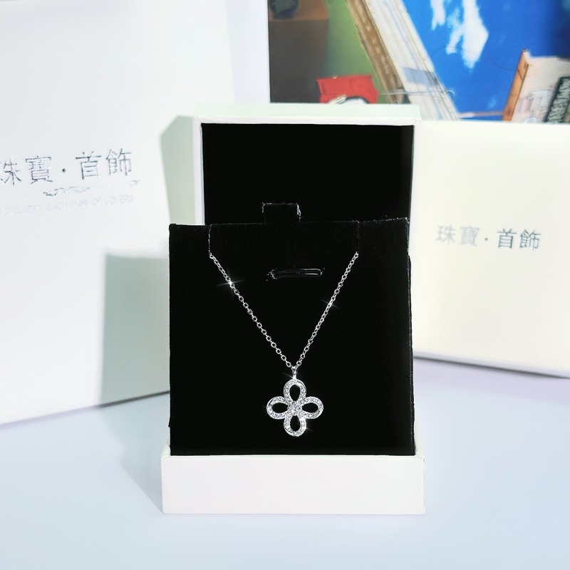 原创S925纯银镂空四叶草项链女夏季百搭气质新款轻奢时尚花朵银饰|undefined