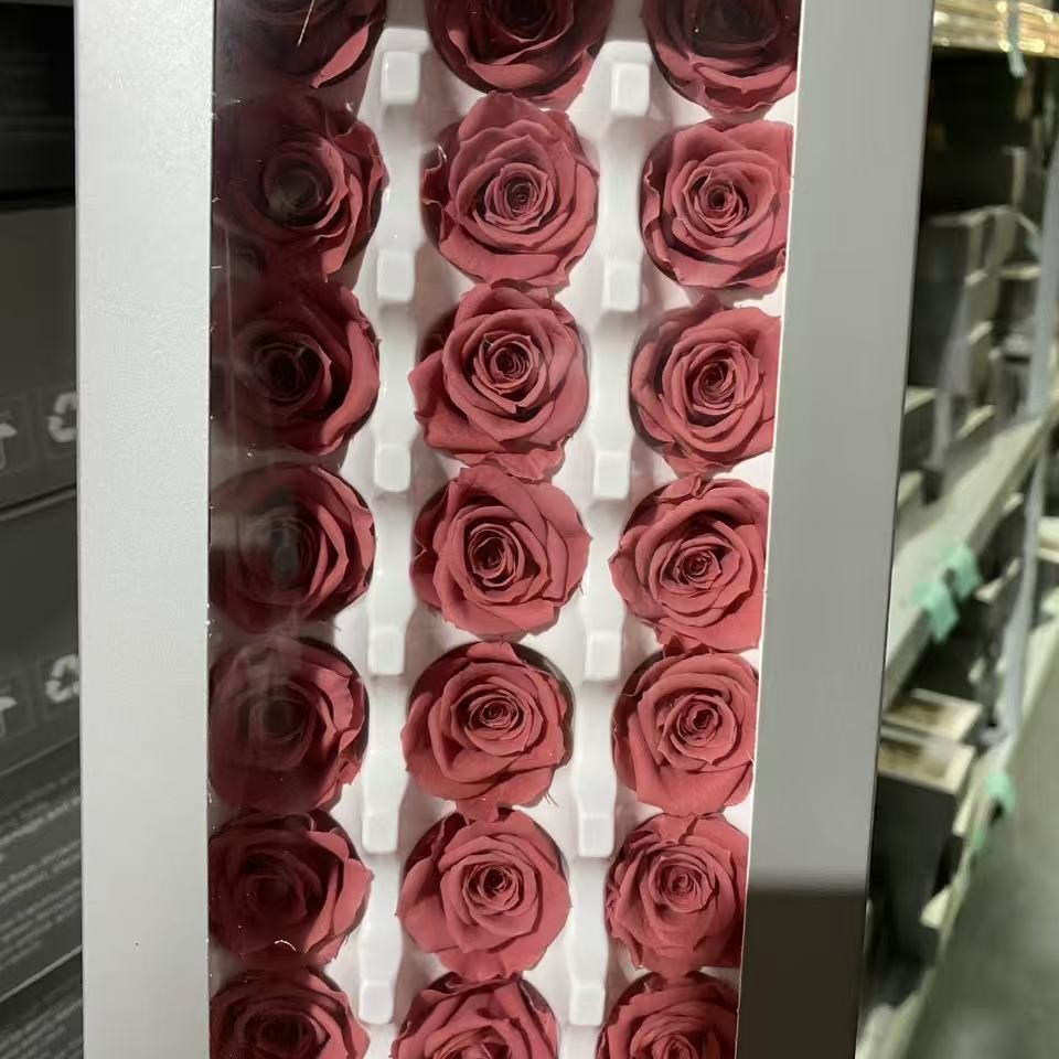 Rosa Preservada A+ de 2-3 cm, Flor Real, Material Floral para el Día de San Valentín, Material Floral al por Mayor de Yunnan, Regalo para el Día de la Madre, Material Floral para Manualidades