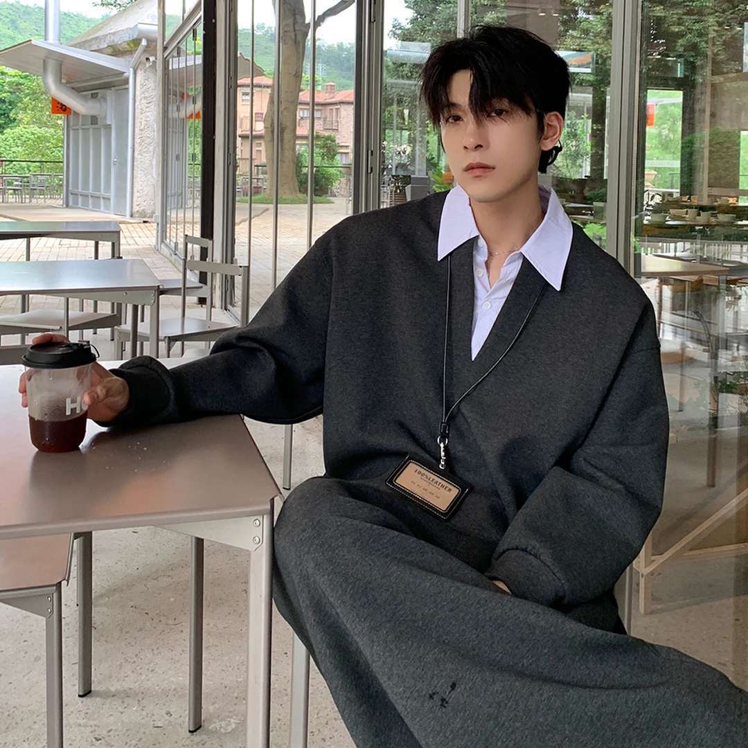 Yixuanxuan [Double Melody] High-Sense Design for Men and Women, Fashionable Fake Two-Piece Splicing Sweatshirt Suit