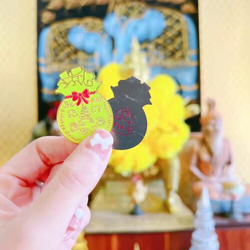 Thai amulet wholesale, Phra Phrom Su Ban, Golden Ten Thousand Liang, Silver and Gold Coin Pouch Amulet, Phone Pendant