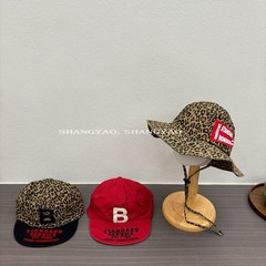 儿童帽子日系短檐鸭舌帽 豹纹拼接B字母复古百搭个性男女童渔夫帽