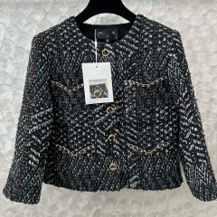 秋冬の新型Cha南油高定フランス式の小香風レトロでおしゃれな金属チェーンの短いコートの女性