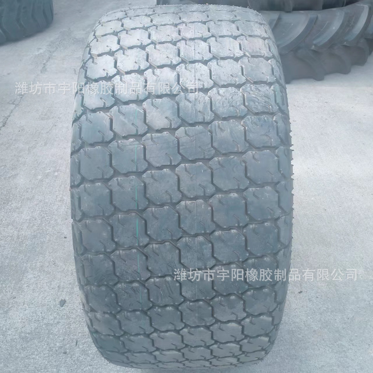 41X18LL-22.5 草地拖拉机  高尔夫球车轮胎