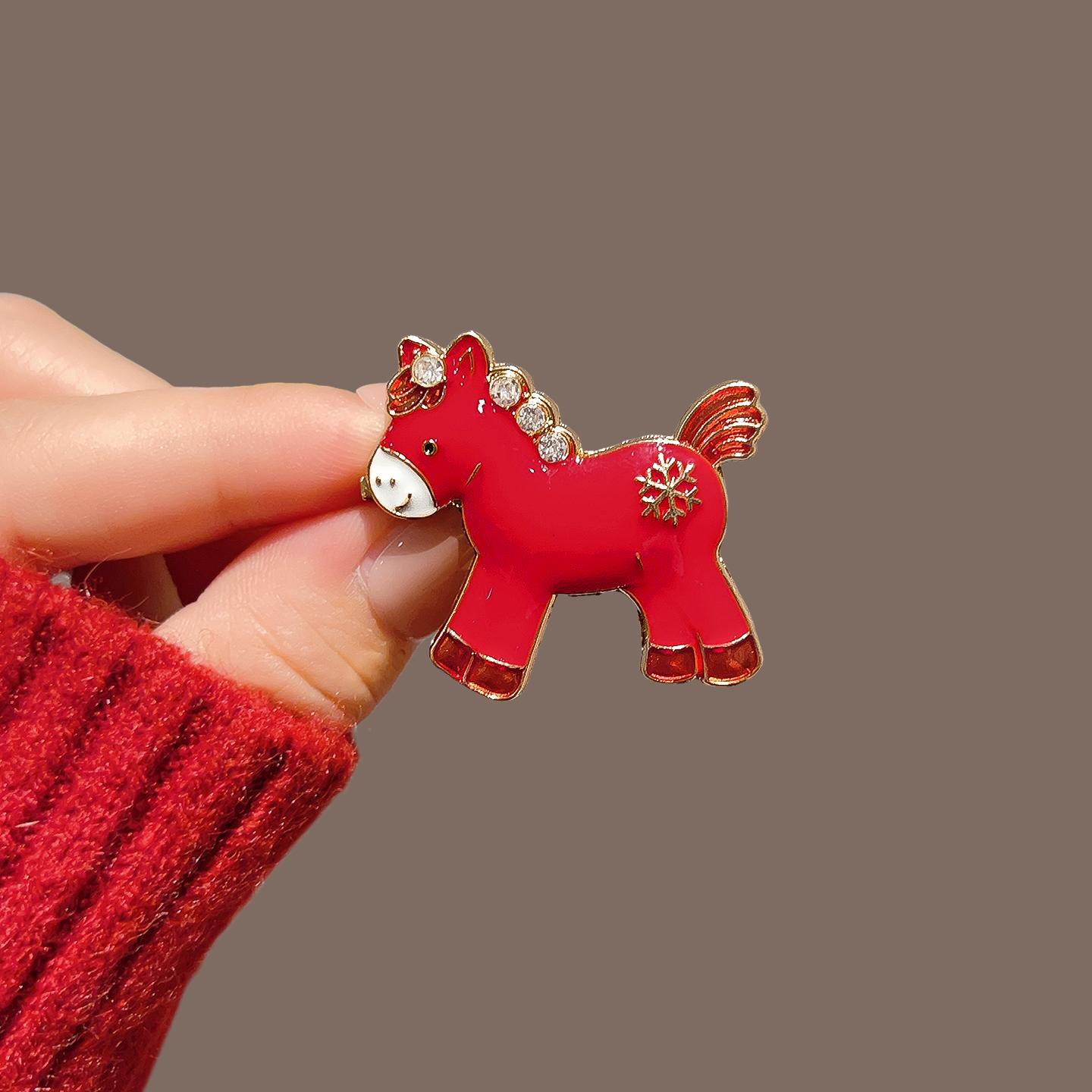 Red Pony Brooch for the Year of Birth, Classy Feminine Fashion Brooch, Chinese Style Creative Corsage, Clothing Decoration