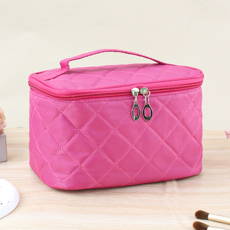 Cosmetic Bag, Large Handheld Organizer, Diamond-Quilted Makeup Case, Foldable Handle
