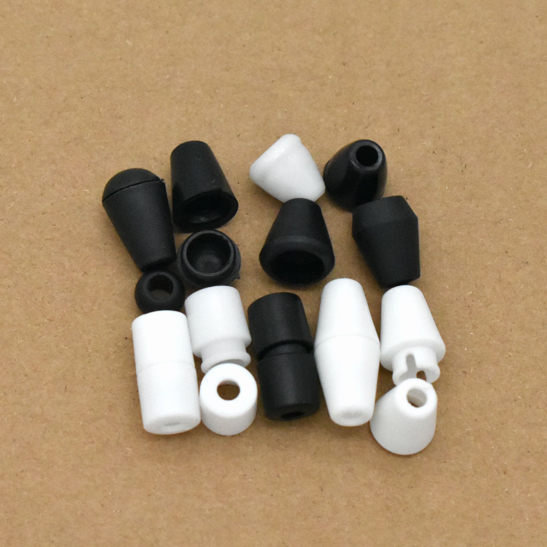 厂家源头现货速发塑料吊钟服饰扣松紧调节扣衣帽绳尾扣束口珠扣