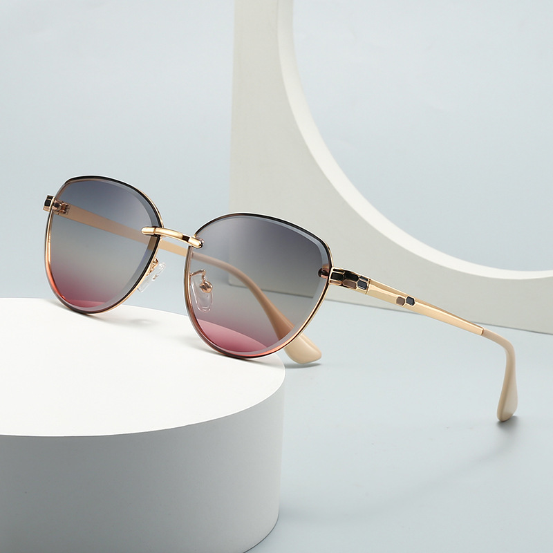 European and American Modern Retro Narrow Sunglasses High-End Women's Ins Style Sunglasses Versatile Trendyy Sunglasses 2506_voghion.com