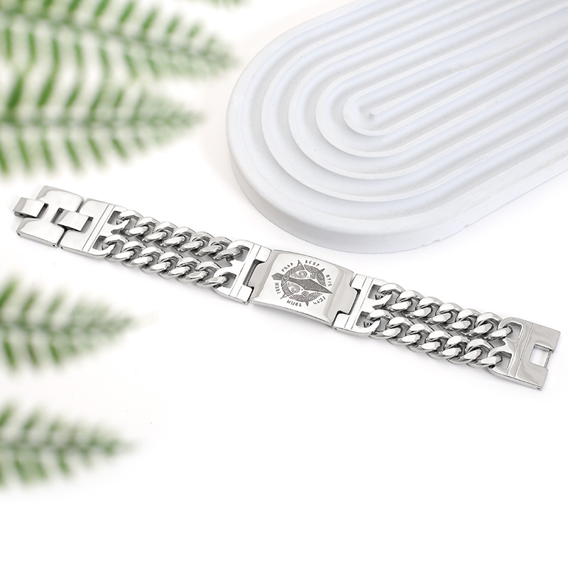 Kubanisches Gliederarmband für Herren • Hochwertiger Edelstahl • Wasserdicht & hypoallergen. Klassischer Streetstyle, robust & komfortabel. Symbol des Selbstbewusstseins._voghion.com