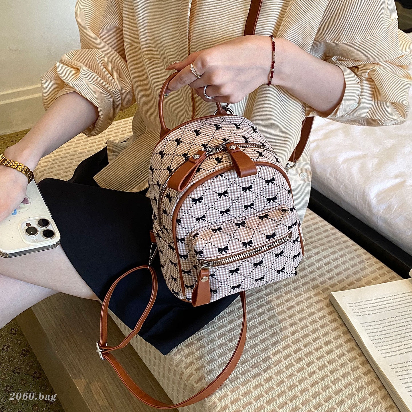 Nueva moda coreana diaria mochila de verano de mujer estricta mini viaje 2026 mochila de arco