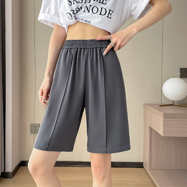 회색