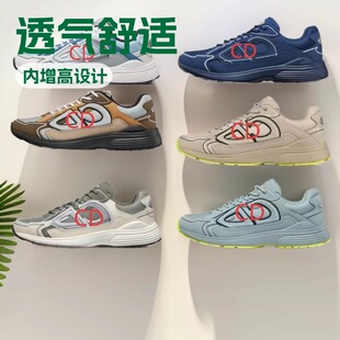 �羳���Q�¿�B30�ٴ�r����Ů����͸���\��Ь�ϵ���ĸ���eЬ���l