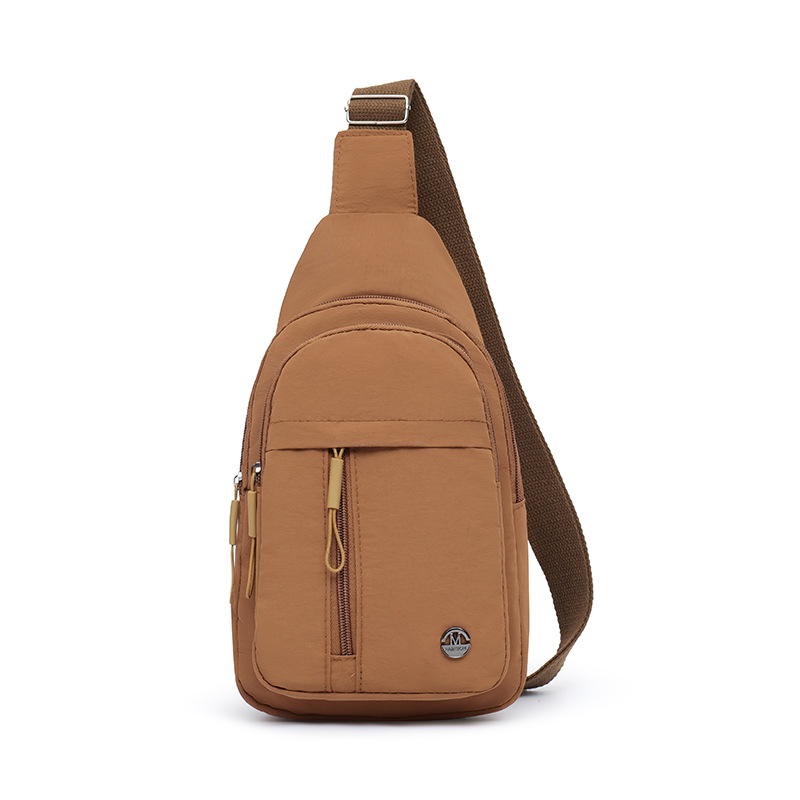 Bolso de pecho de tendencia transfronteriza para mujer multifuncional nuevo bolso de mensajero ligero hilo bordado tendencia mochila deportiva pequeña bolsa diagonal
