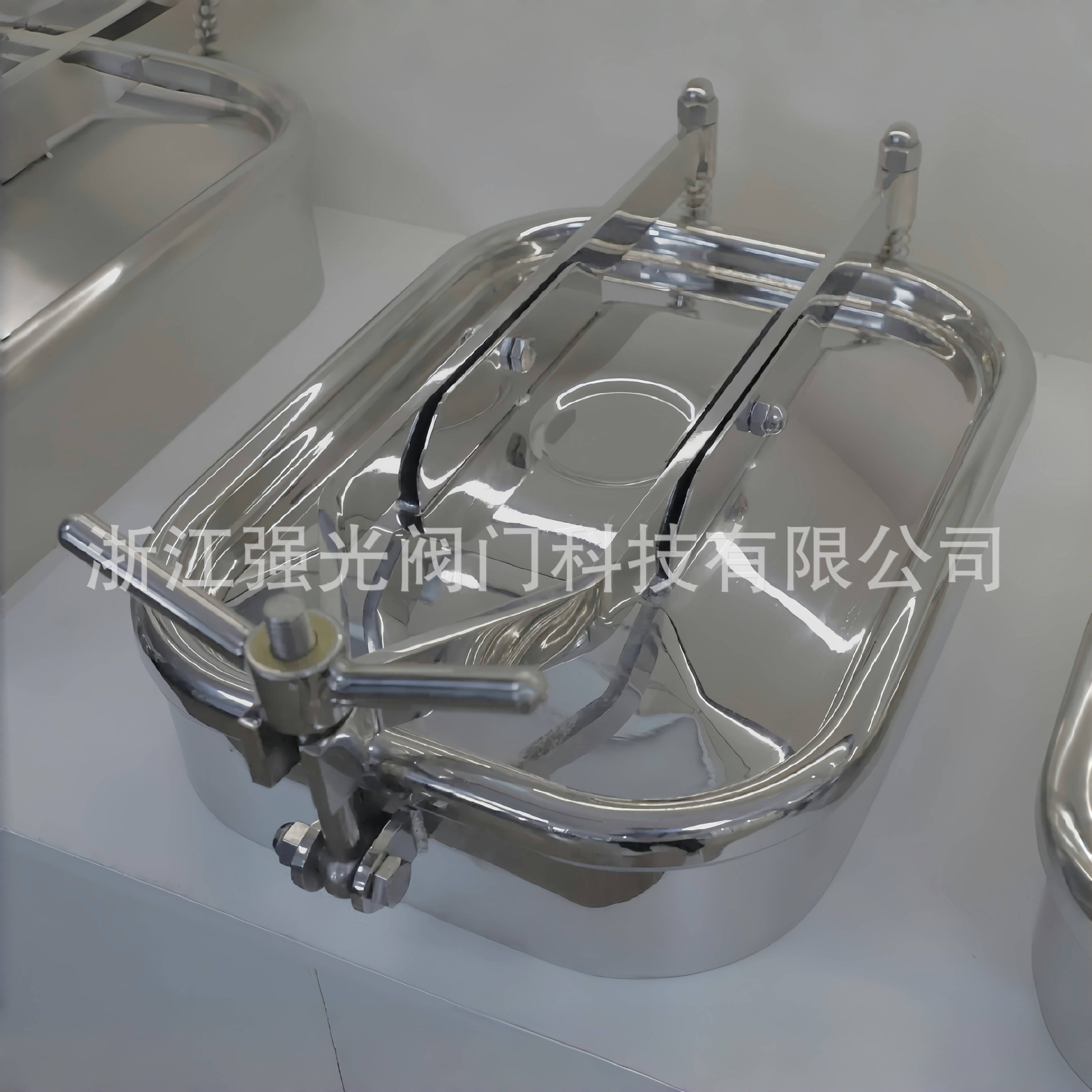 卫生级食品级不锈钢葡萄酒啤酒长方形椭圆内开式酒罐侧壁人孔盖