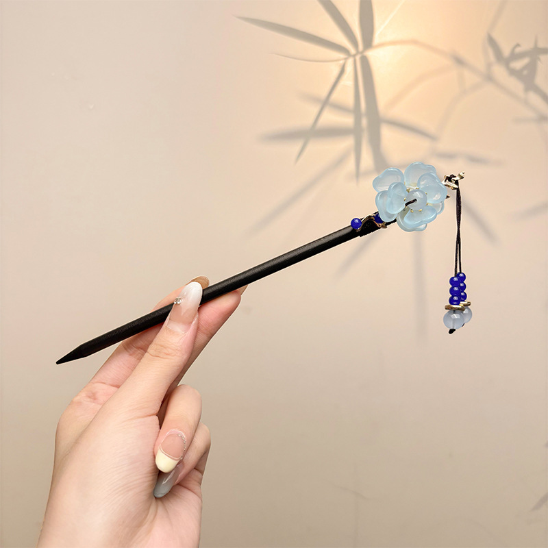 Retro simple nicho de alta estética oriental diseño de cabello de flores de frascos de estilo antiguo cabello