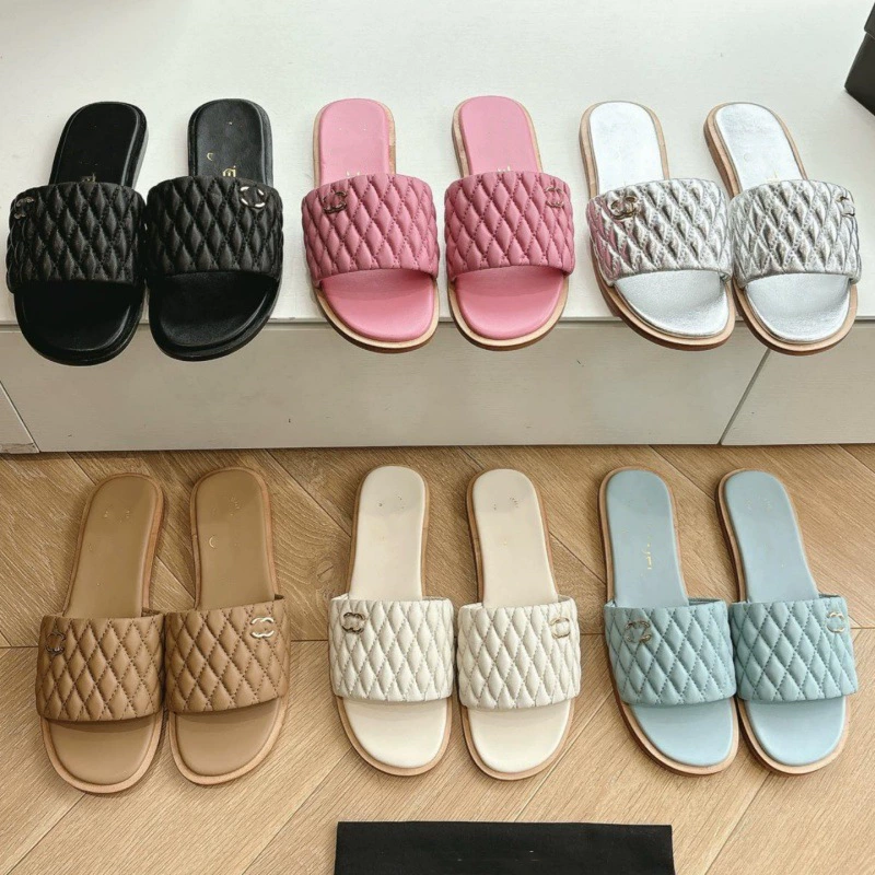 Шлепанцы, верхняя одежда с_DIAMOND_PATTERN?