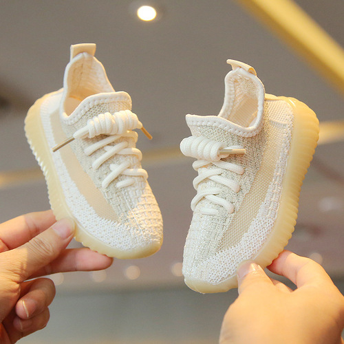 Children's sports shoes 2024 spring and autumn boys' coconut shoes fly woven breathable mesh shoes girls' casual shoes soft bottom baby shoes