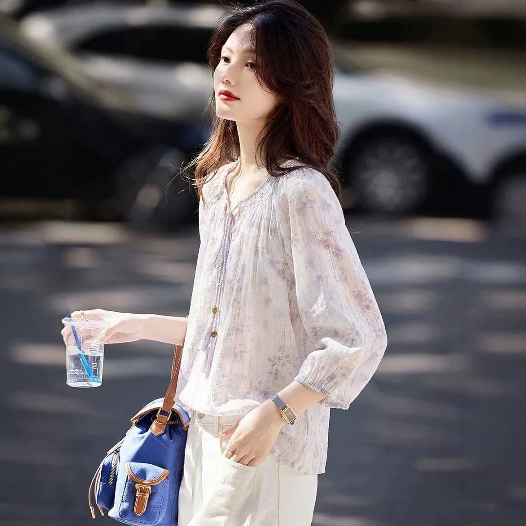 Áo sơ mi nữ cổ tròn họa tiết hoa nhỏ phong cách Pháp cổ điển — Hoa hồng tím