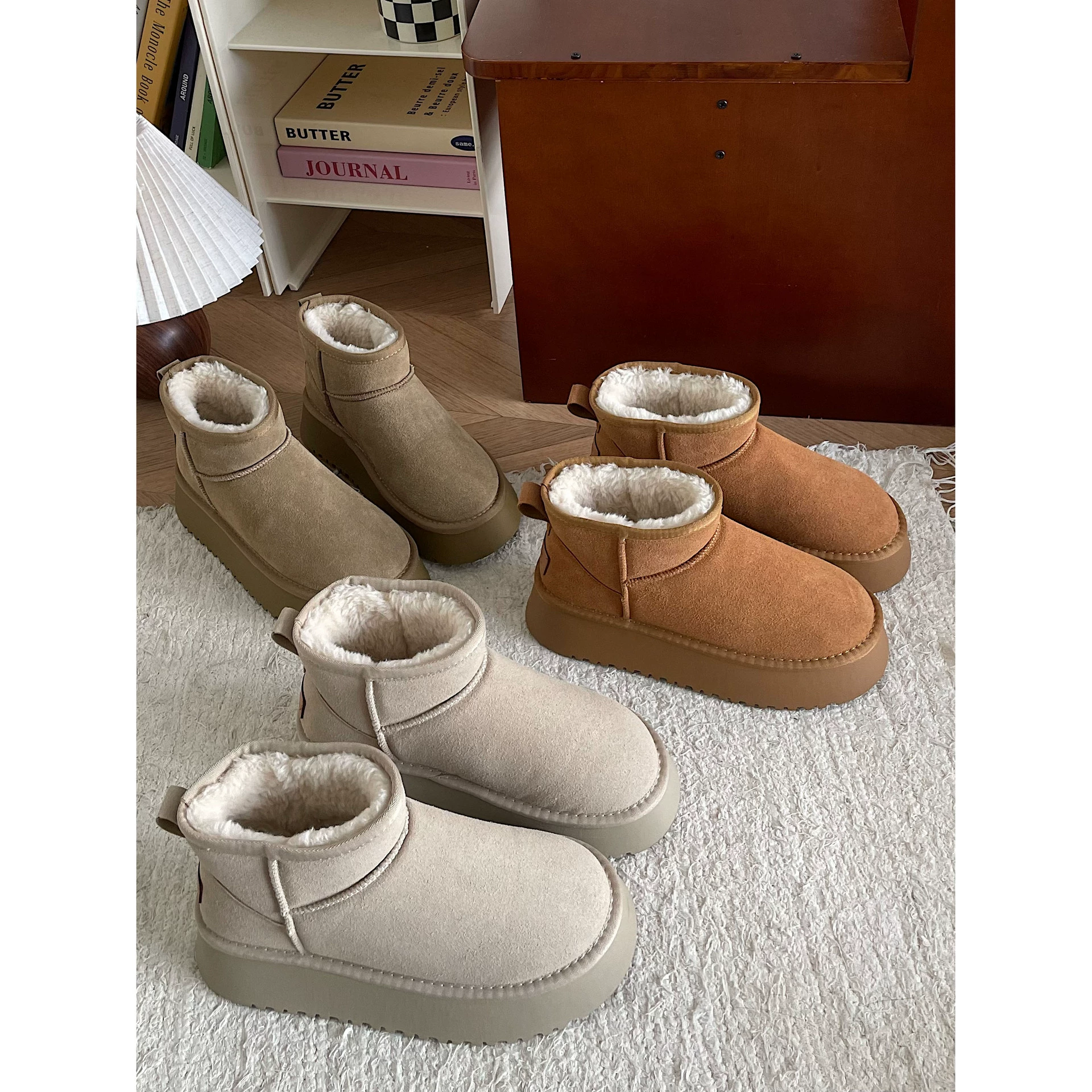 Плюшевые снежные сапоги женские наружные носить толстые подошвы 2024 новые кожаные туфли с короткой трубкой зимой толстые нескользкие хлопковые туфли