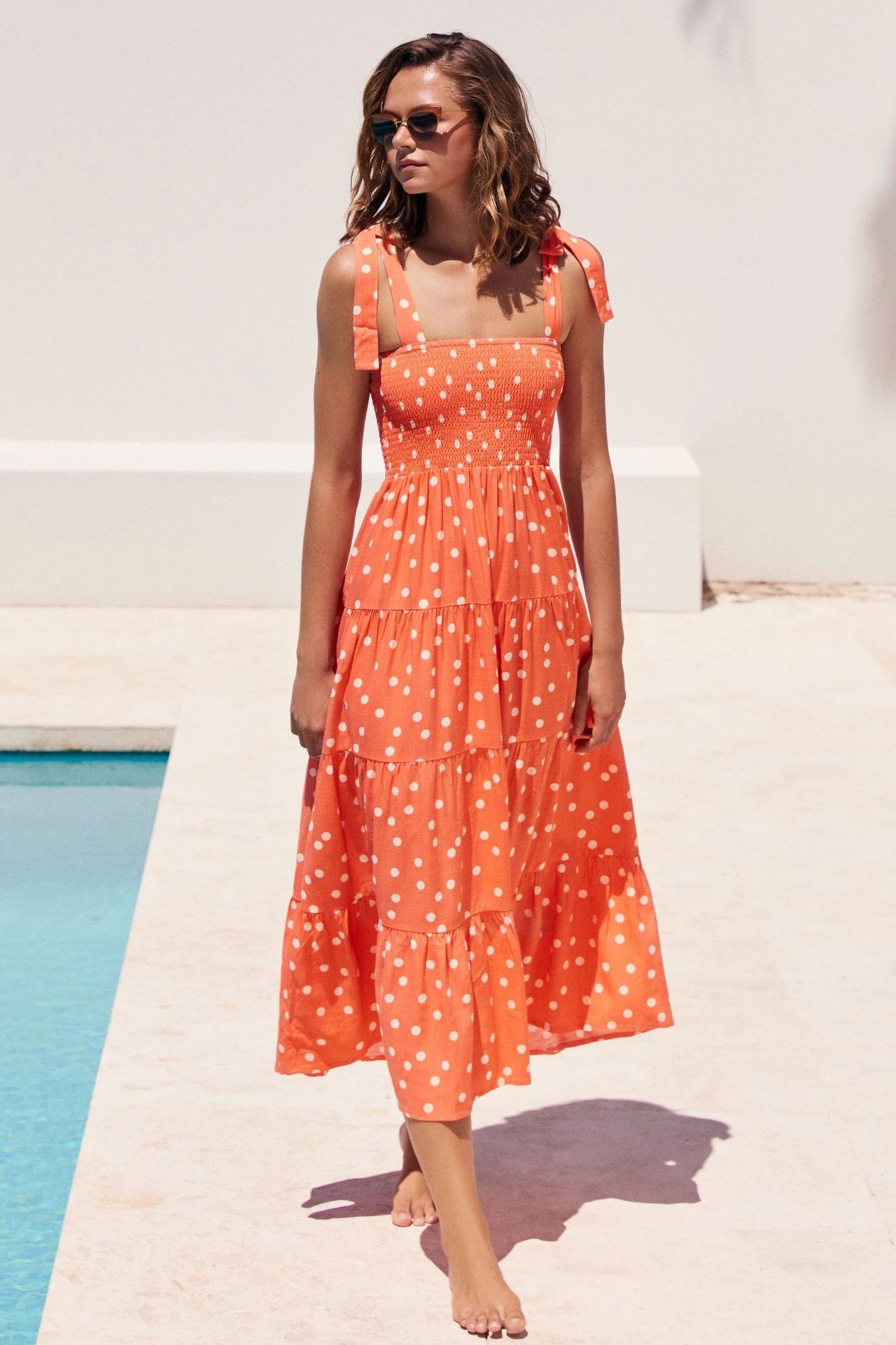 259g Weight Maxi Long Dress Dress Length Type Sleeveless Sleeve Length Regular Dress Dresses Type Regular Sleeve Sleeve Type Polyester Fabric Type High Waist Waist Line Daily Occasion Strap Neckline Regular Fit Fit Type Printing, Polka Dots Pattern Summer, Spring Season Women's Gender Elegant Style Wholesale Women's Elegant Printing Polka Dots Daily Strap Sleeveless Regular Dress 4