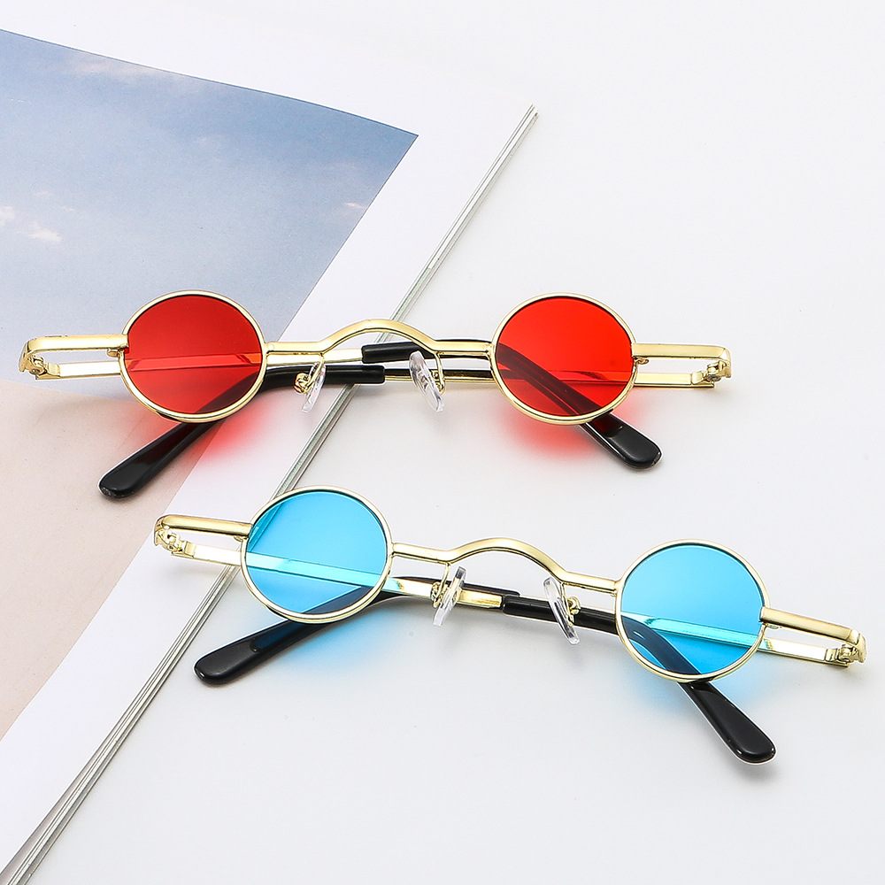 Fashionable retro trend small sunglasses hip-hop style