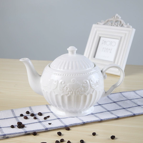 Court coffee pot