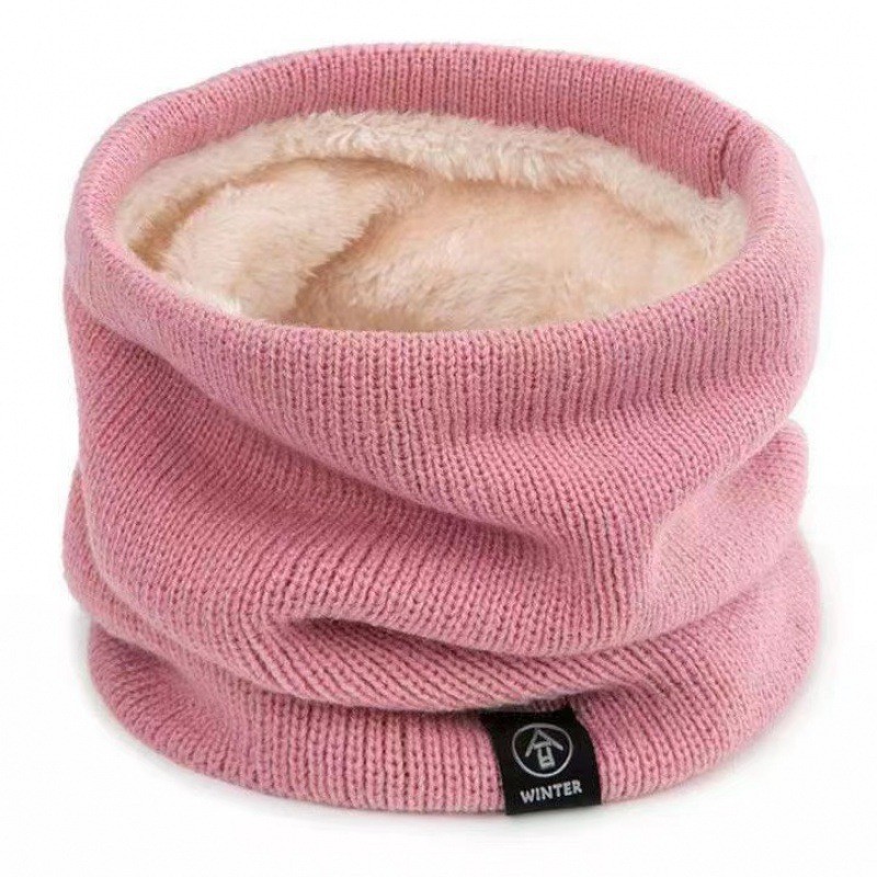 розовый