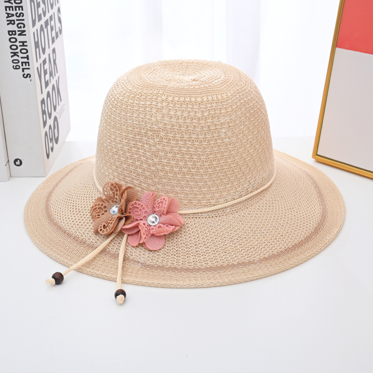 Verano nuevo sombrero de paja de mujer viajar sombrero de sol anti-UV moda versátil gran sombrero de protección solar sombrero de mujer
