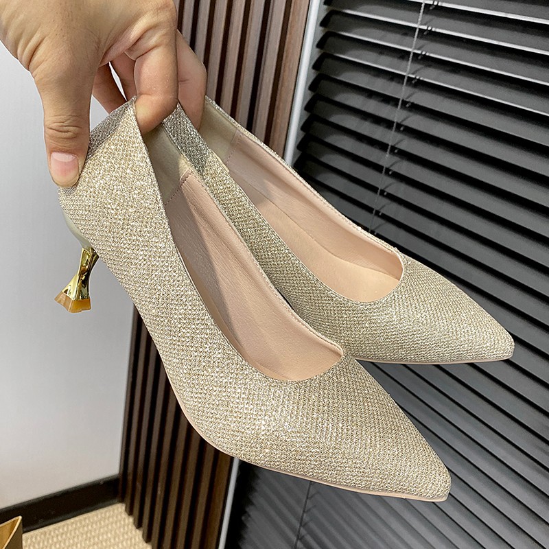 2026 primavera y verano nuevo estilo coreano de moda sexy tacones altos zapatos de trabajo de tacones delgados zapatos de mujer superficiales