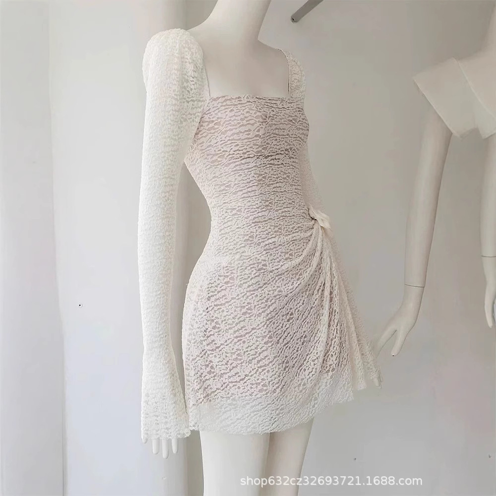 White autumn three dimensional evening dress