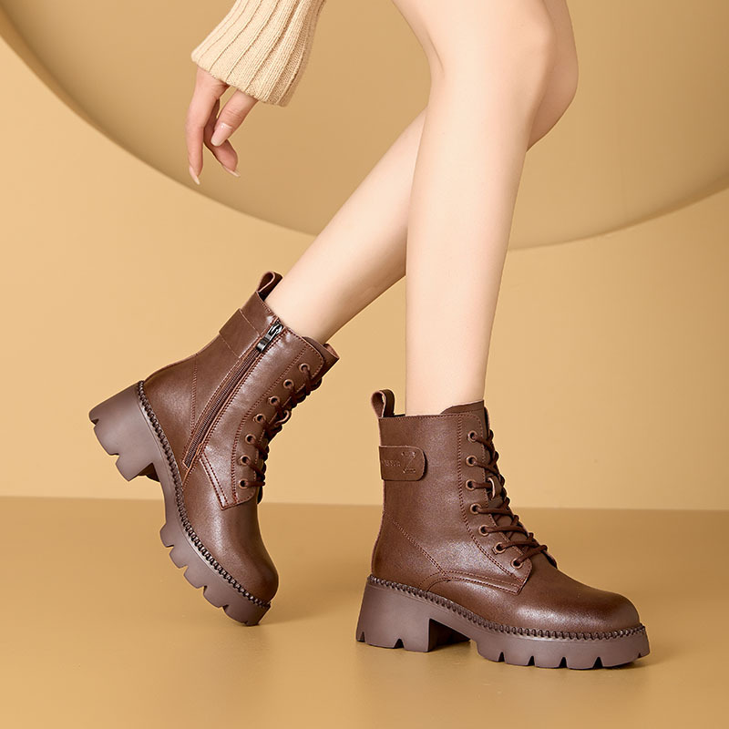 厚底马丁靴女2025年新款秋冬季靴子英伦风真皮高跟小个子加绒短靴