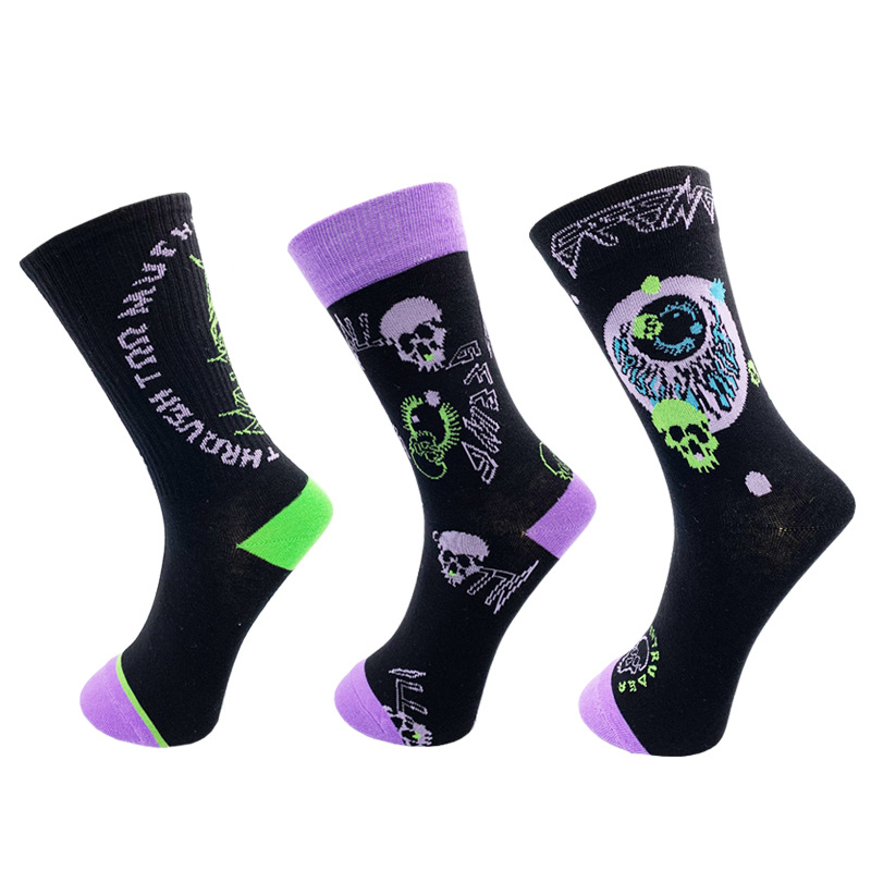 Trendy Skull Letter Print Crew Socks Cotton Mid-calf Unisex_voghion.com