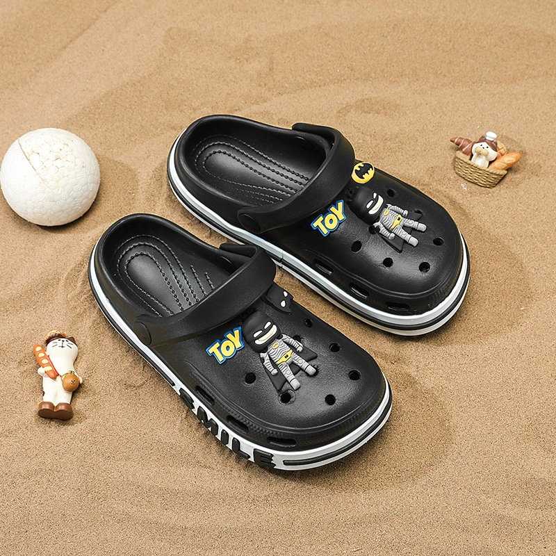 Детская обувь Croc Сандалии Baotou для мальчиков Crocs Модная повседневная верхняя одежда Пляжная обувь для девочек Пляжная обувь для учащихся начальной школы